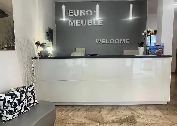 Euro Meublé