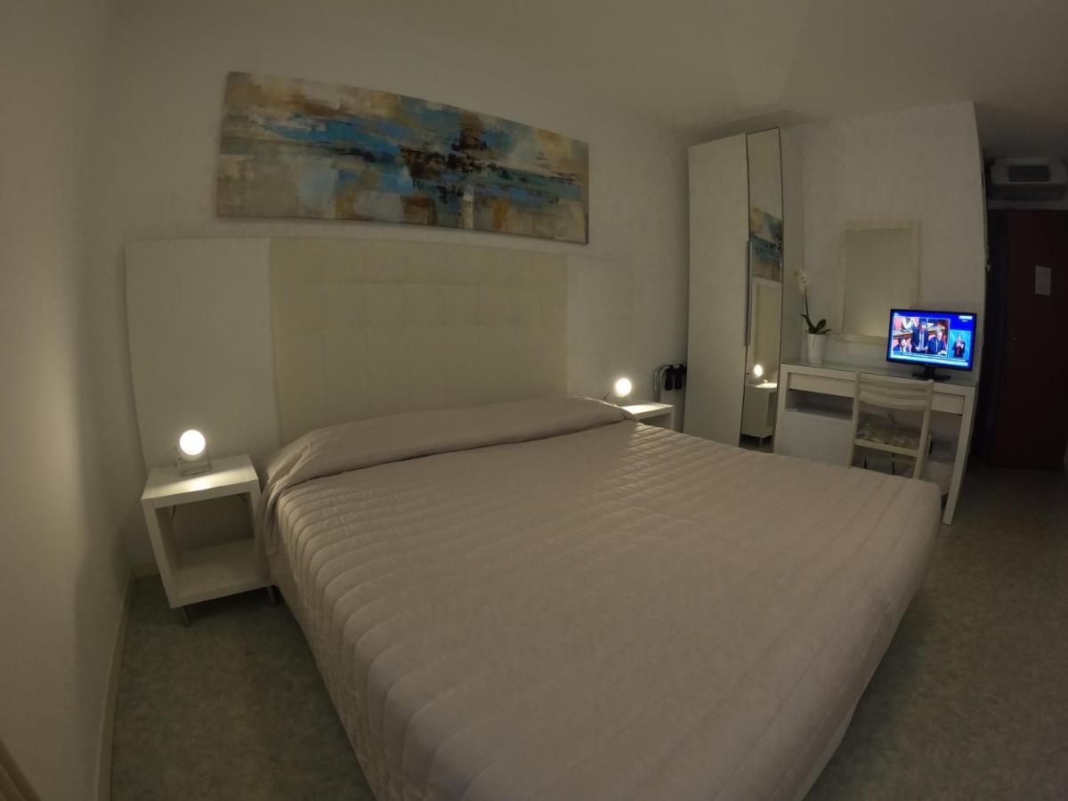 Euro Meublé Hotel