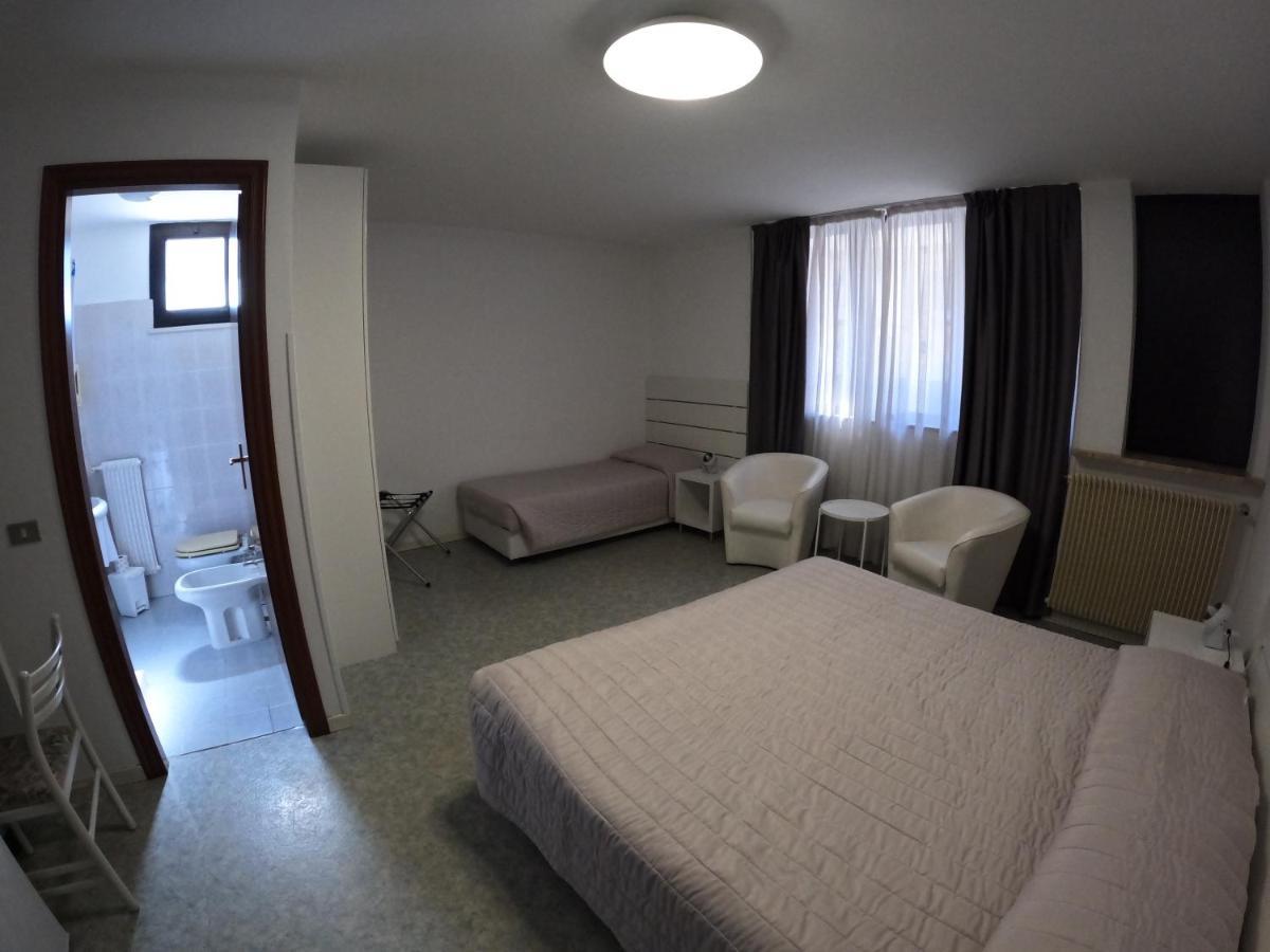 Hotel Euro Meuble 2*